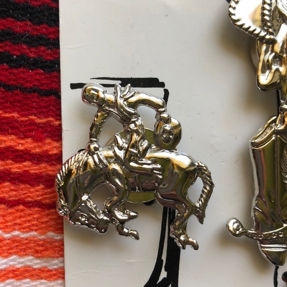 Vintage Western Button Covers - Picture 3 of 8